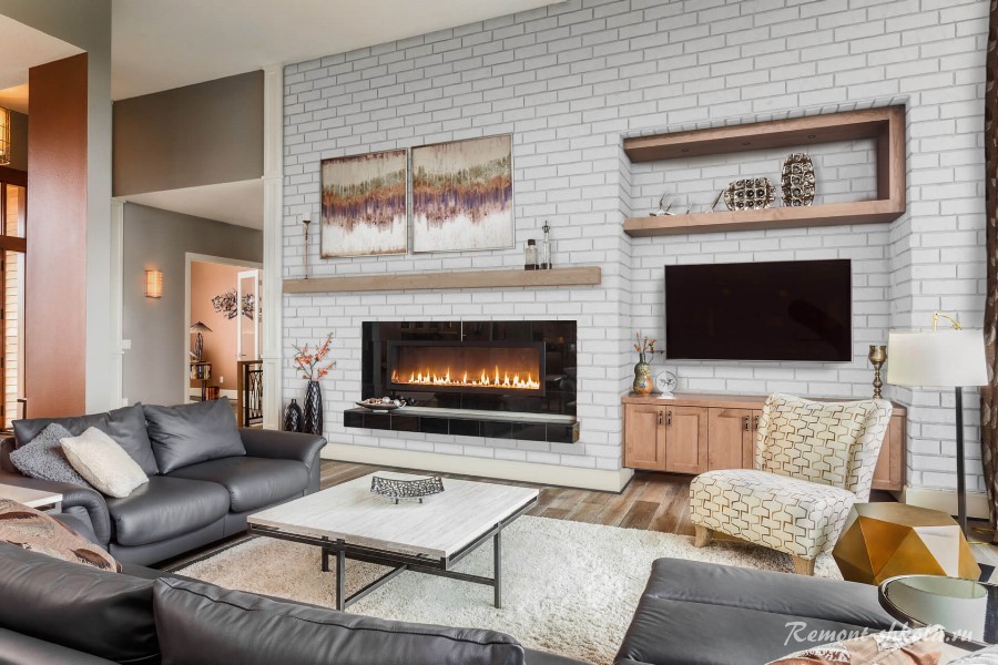 Brick Gypsum Tile в гостиной с камином