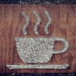 Картина из необычных материалов для кухни: чашка с горячим напитком