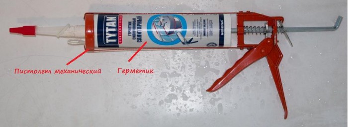 Герметик Tytan в пистолете